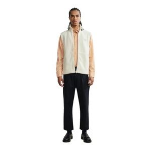 𝅺NN07 NIL 3441 RELAXED FLEECE VEST in cream